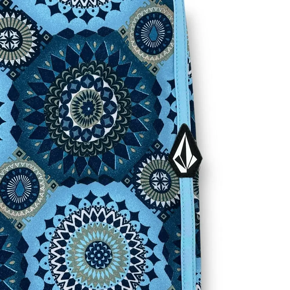Volcom Mod Barnacle Medallion Scallop Print Board Shorts Boys Size 28 16 L